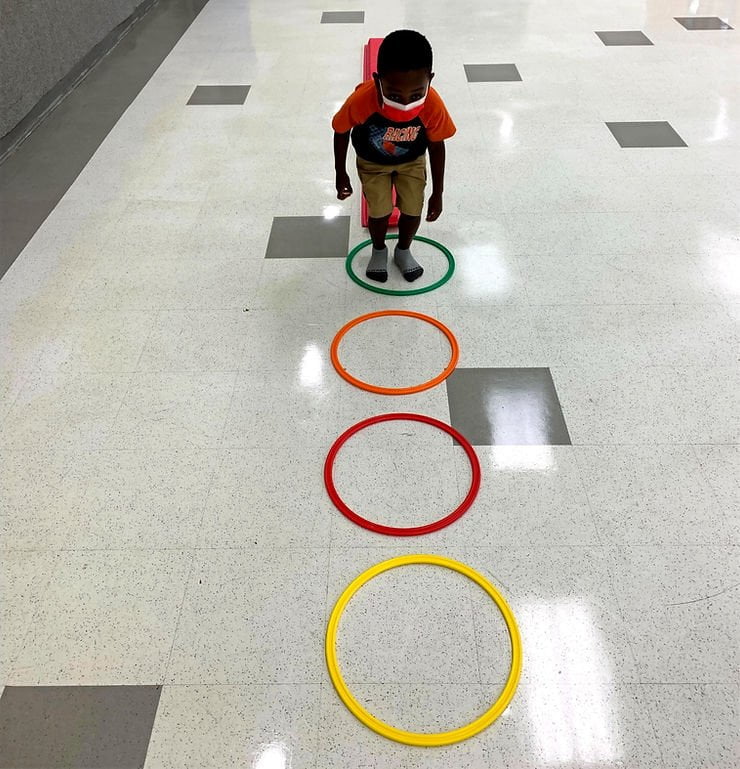 Jumping hula hoop
