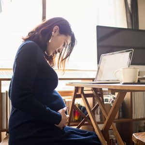 How to manage working while being pregnant