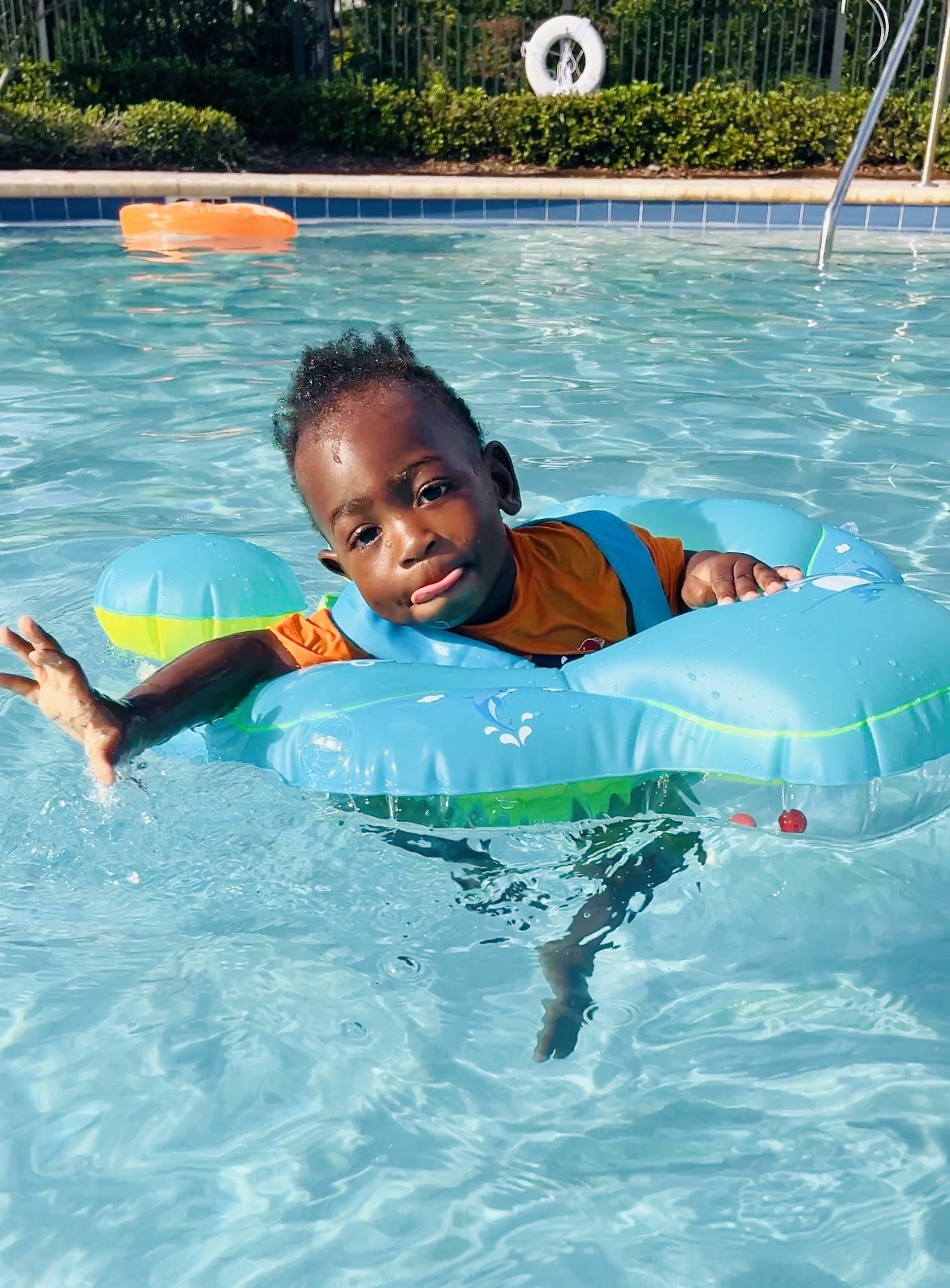 KIDS AT POOL PARTY