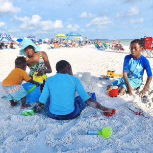 FAMILY BEACH DAY